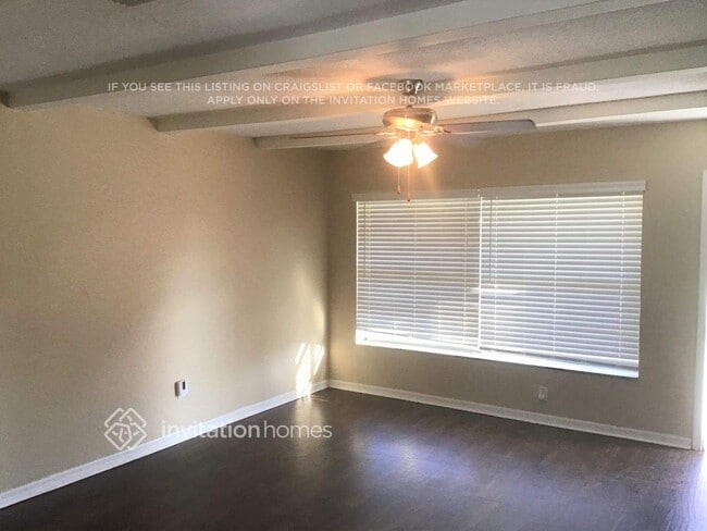 Foto del edificio - 3655 Searobin Dr SE