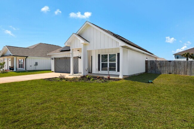 Foto del edificio - 6539 Forest Bay Ave