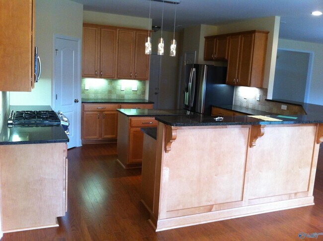 Building Photo - 207 Oxfordshire Cir