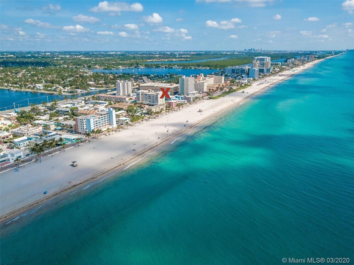 326 Harrison St 101A Hollywood Fl 33019 - 326  Harrison St 101A Hollywood Fl 33019