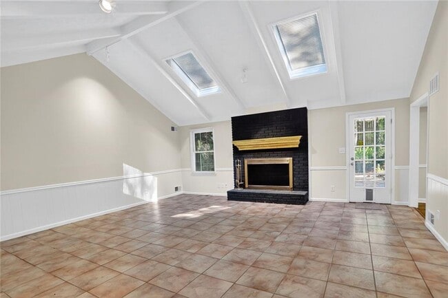 Foto del edificio - 2817 Thornridge Dr
