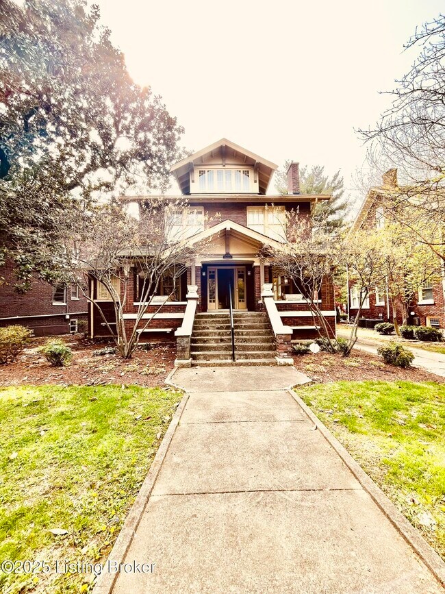 Foto del edificio - 1430 Willow Ave