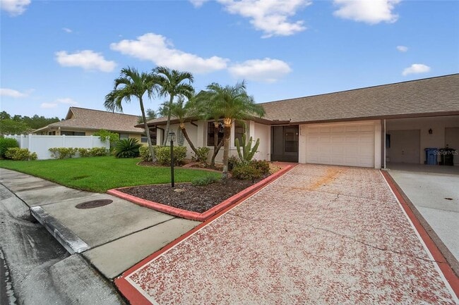 Building Photo - 1713 Atrium Dr
