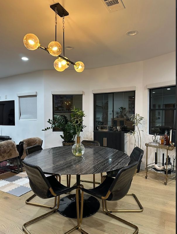 Foto del edificio - 5125 Rockland Ave