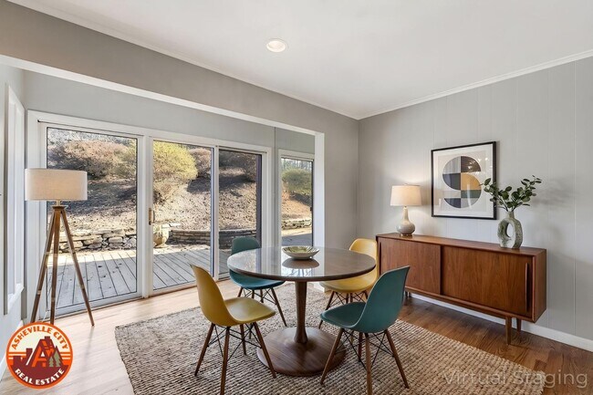 Foto del edificio - Updated 2-Bedroom Home in Gorgeous Woodland Hills (Landscaping Included)