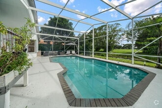 Building Photo - 1732 Farmington Cir
