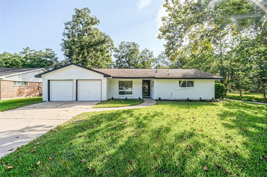 Foto principal - 707 Riverside Dr