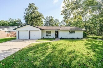 Building Photo - 707 Riverside Dr