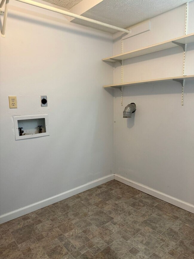 Building Photo - Charming Two-Story Retreat: Your Home Awai...