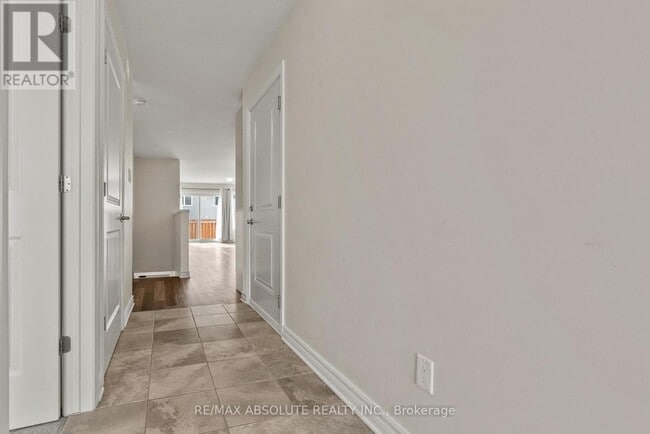 Building Photo - 971 Leishman Dr.