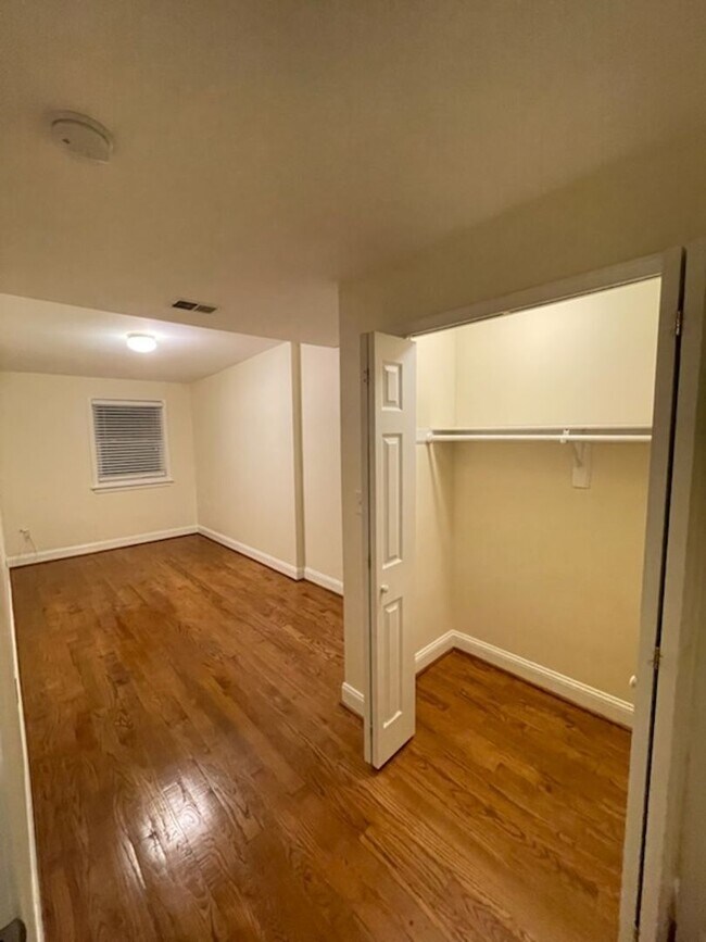 Foto del edificio - 13th ST