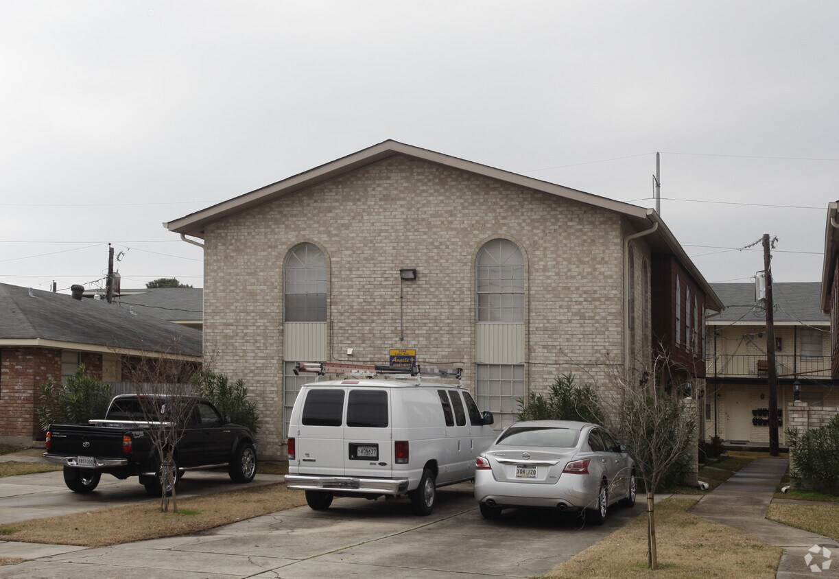 1240 Lake Ave, Metairie, LA 70005 1240 Lake Ave Metairie, LA