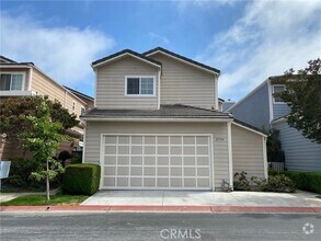 Building Photo - 2594 Dorset Dr