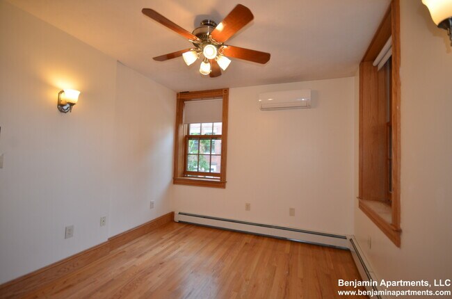 Foto del edificio - 89 Myrtle St