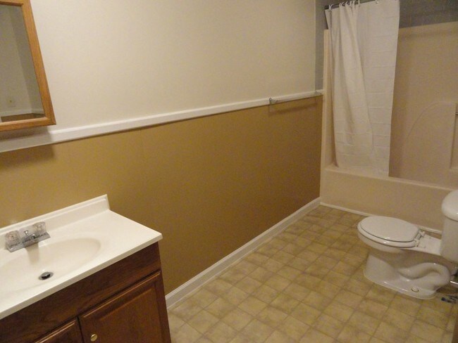 Foto del edificio - 720 E Bolton St