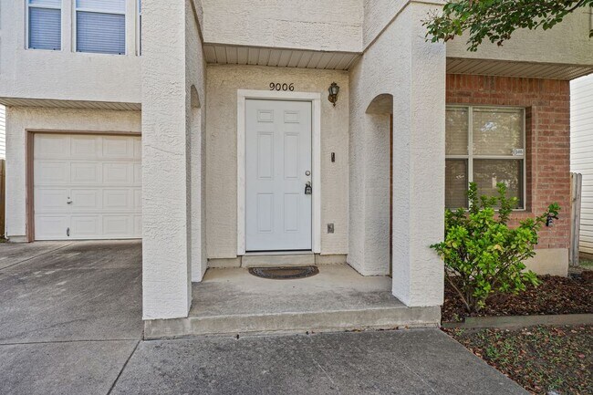 Building Photo - 9006 Kenton Ct San Antonio TX 78240