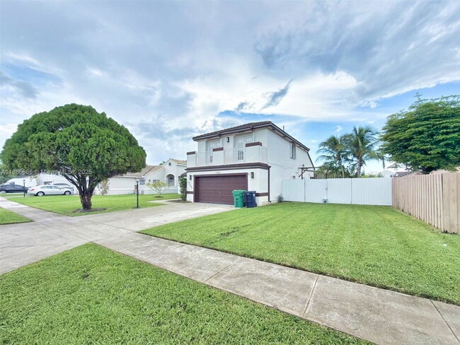 Foto del edificio - 7780 SW 160th Ave