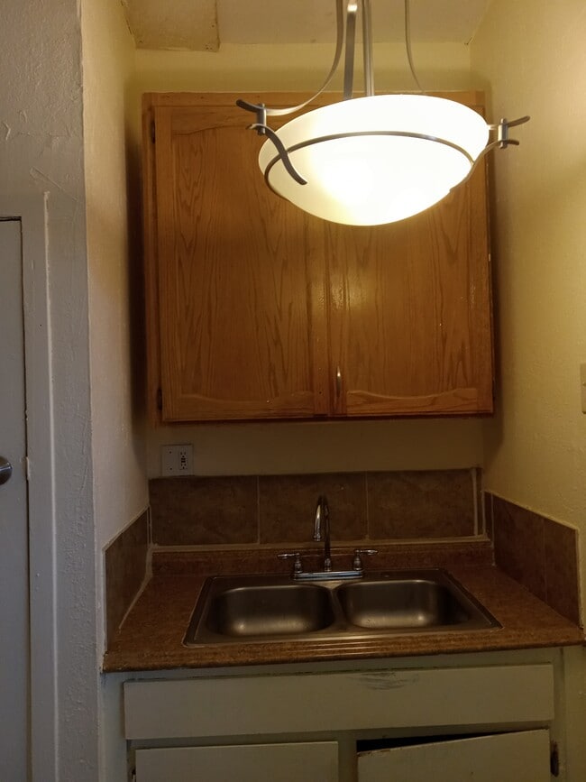 Building Photo - 7072 Avenue 308
