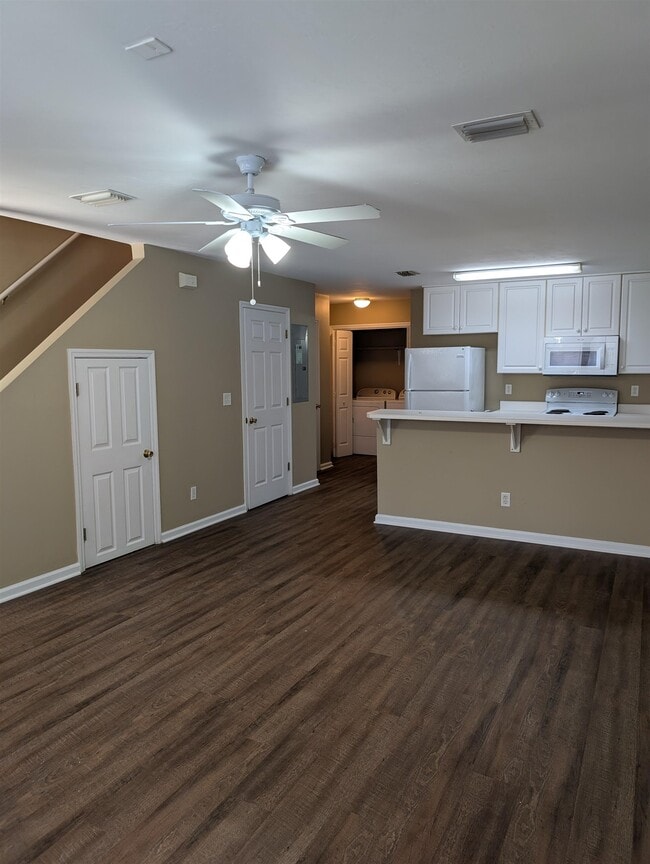 Building Photo - 4250 Augustus Oak Ct