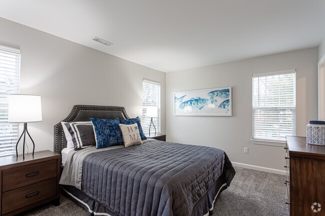 Bedroom - Welcome to Northwoods East!