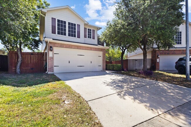Foto del edificio - 3 Bedroom/2.5 bath Laurel Subdivision