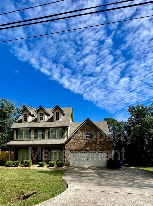 Building Photo - 8140 Cooper Creek Rd