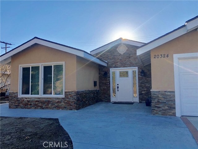 Primary Photo - 20324 Collegewood Dr