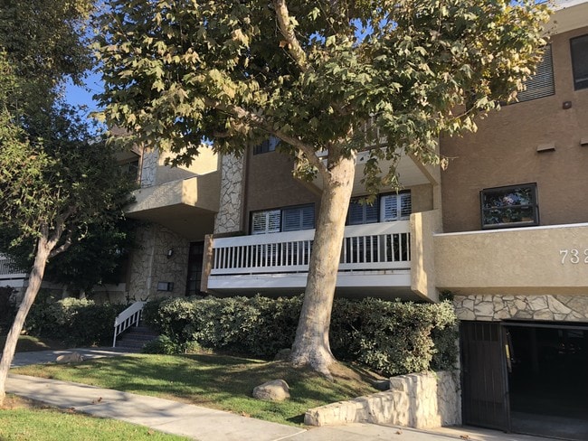 Building Photo - 730 Cory Dr