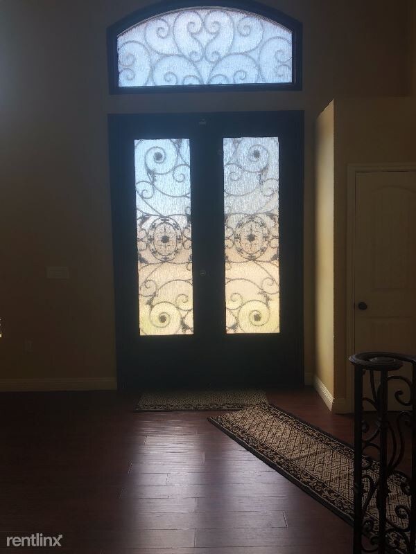 Foto del edificio - 4 br, 3 bath House - 16709 San Jacinto Avenue
