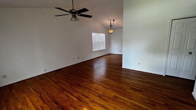 Building Photo - Westhaven