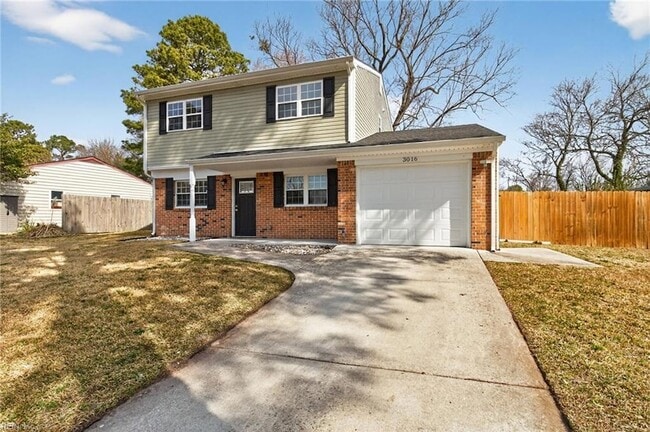 Building Photo - 3016 Aaron Dr