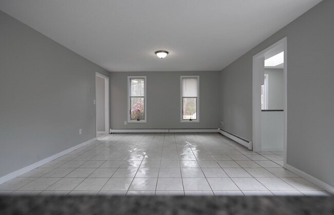 Foto del edificio - 4 Sterling Ln
