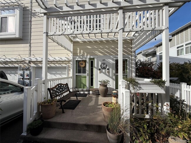 Building Photo - 2-15 Beach Breeze Ln