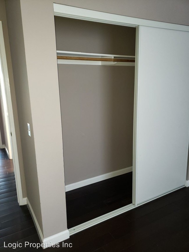 Foto del edificio - 3 br, 2.5 bath House - 1329 W. Latham