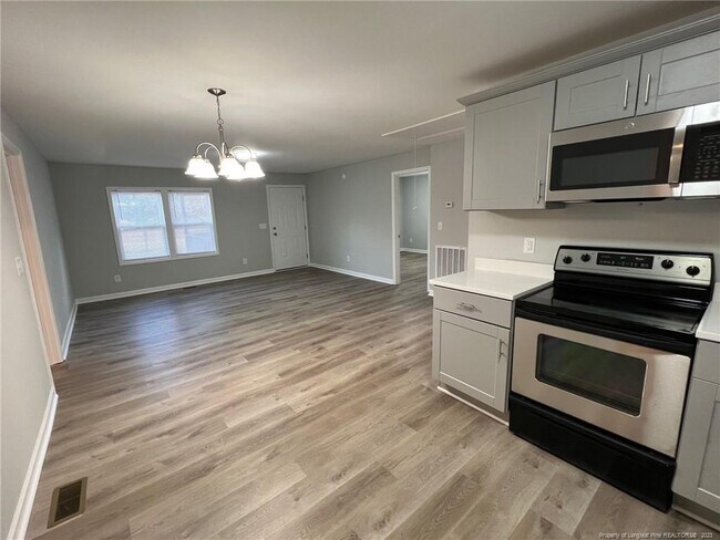 Building Photo - 2200 Ney Ct