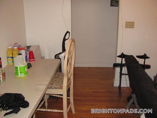 Building Photo - 33 Egremont Rd