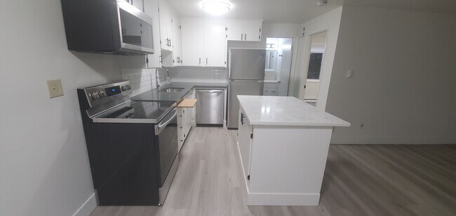 Foto del edificio - 4239 27th Ave W