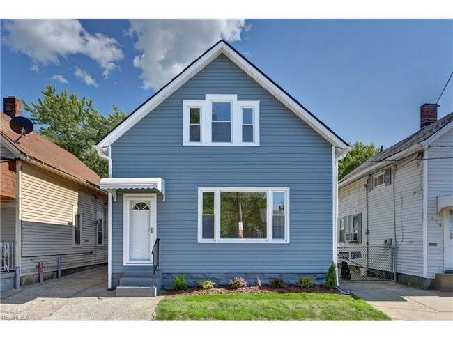 Building Photo - 1811 Auburn Ave