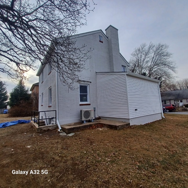 Photo - 315 Cameron Rd House