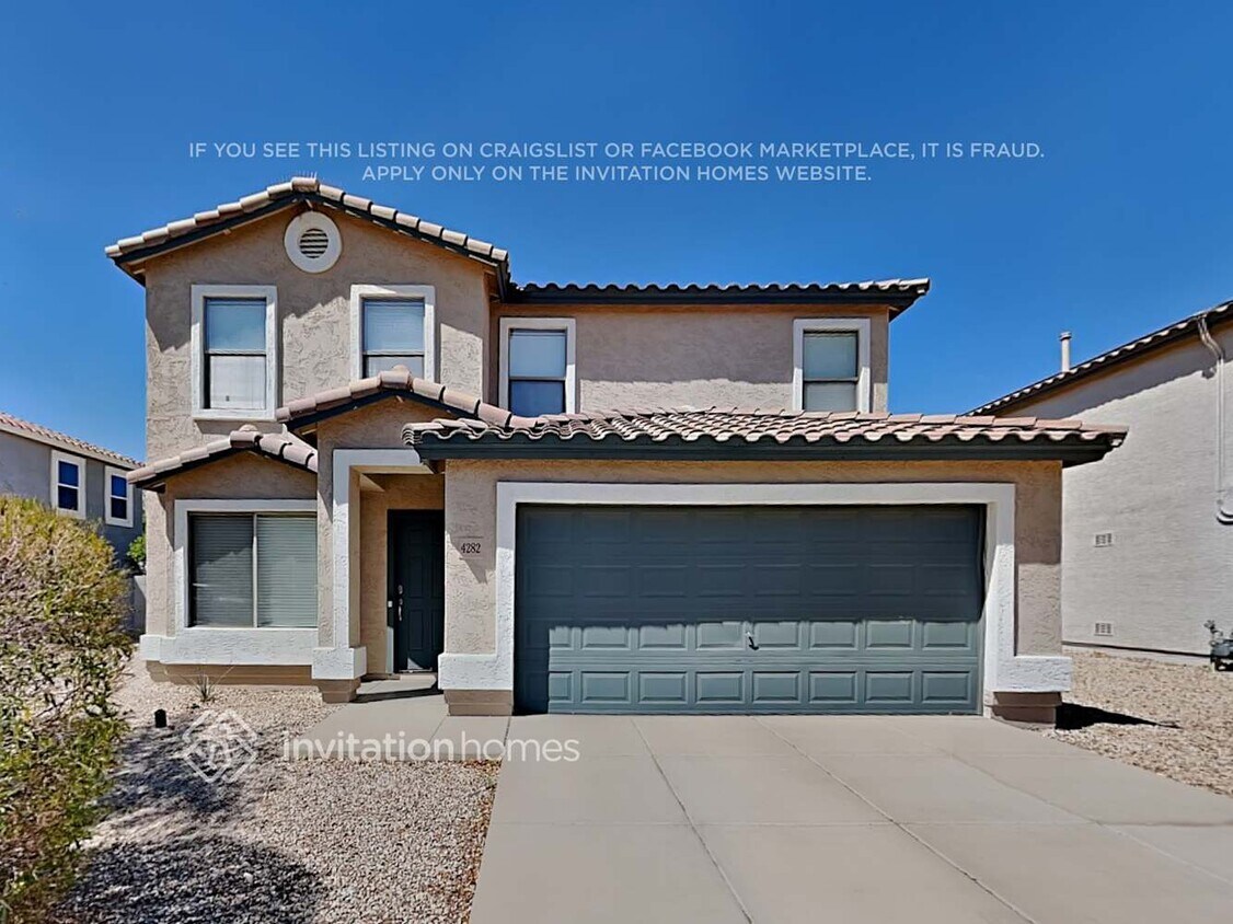 Foto principal - 4282 E Rousay Dr