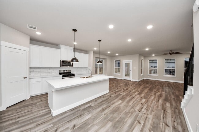 Foto del edificio - 32307 Fly Fish Wy