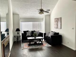 Foto del edificio - 6601 Sands Point Dr