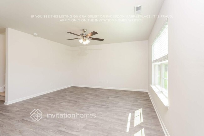 Building Photo - 508 Jack Pine St