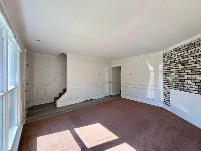 Foto del edificio - Charming 3Bed/1.5Bath Townhome in Rosedale