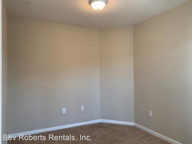 Building Photo - 2 br, 2 bath House - 4203 Del Webb Avenue