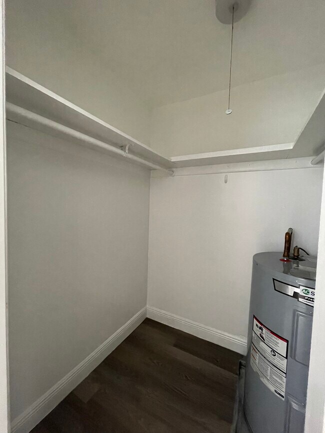Foto del edificio - 3137 Avenue J