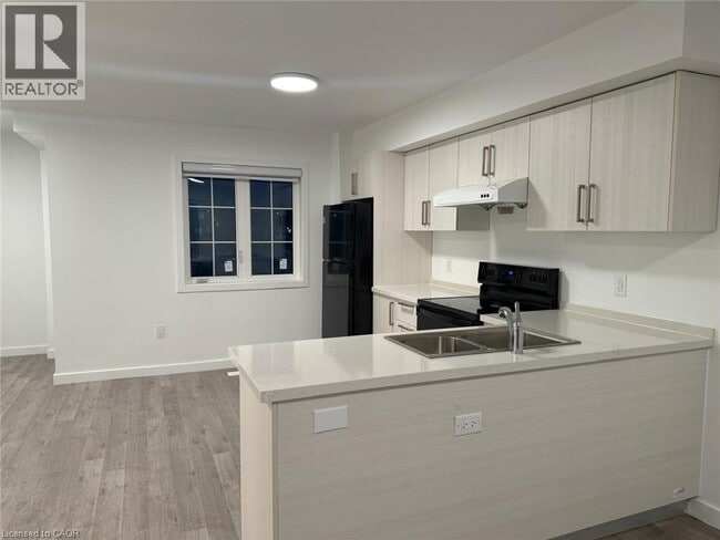 Building Photo - 133 HighRiver Trl