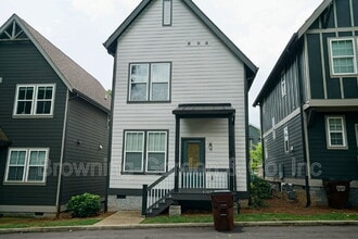 Building Photo - 3402 Shelby Bottoms Bnd