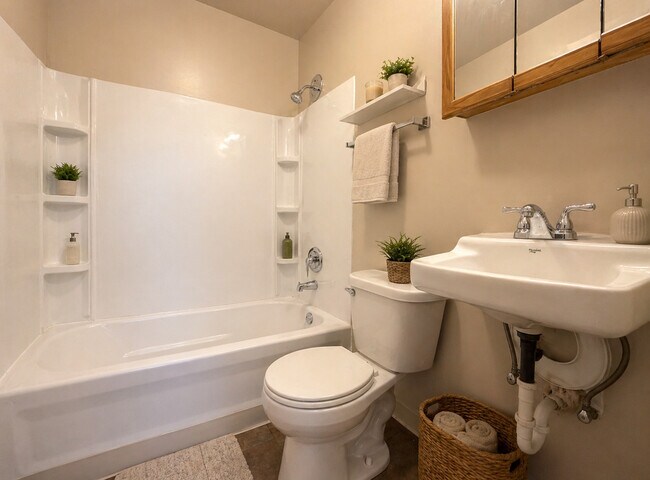 Foto del edificio - 2128 Bethesda Blvd