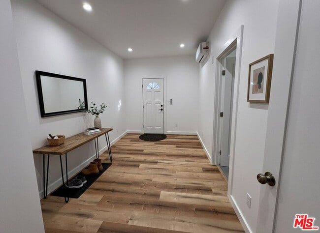 Foto del edificio - 1289 W 22nd St